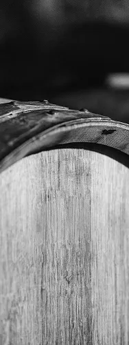 Barrique en bois de chêne utilisée pour l’élevage des vins